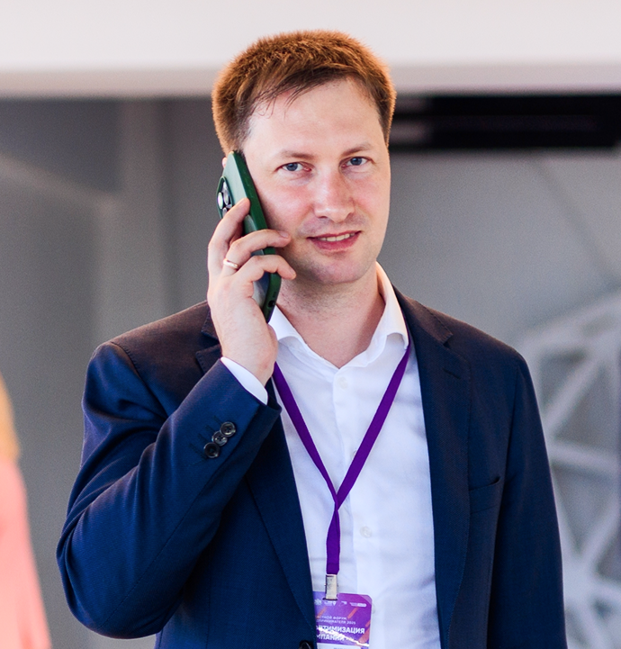 Денис Сапожников - основатель бренда одежды «BasicLook»